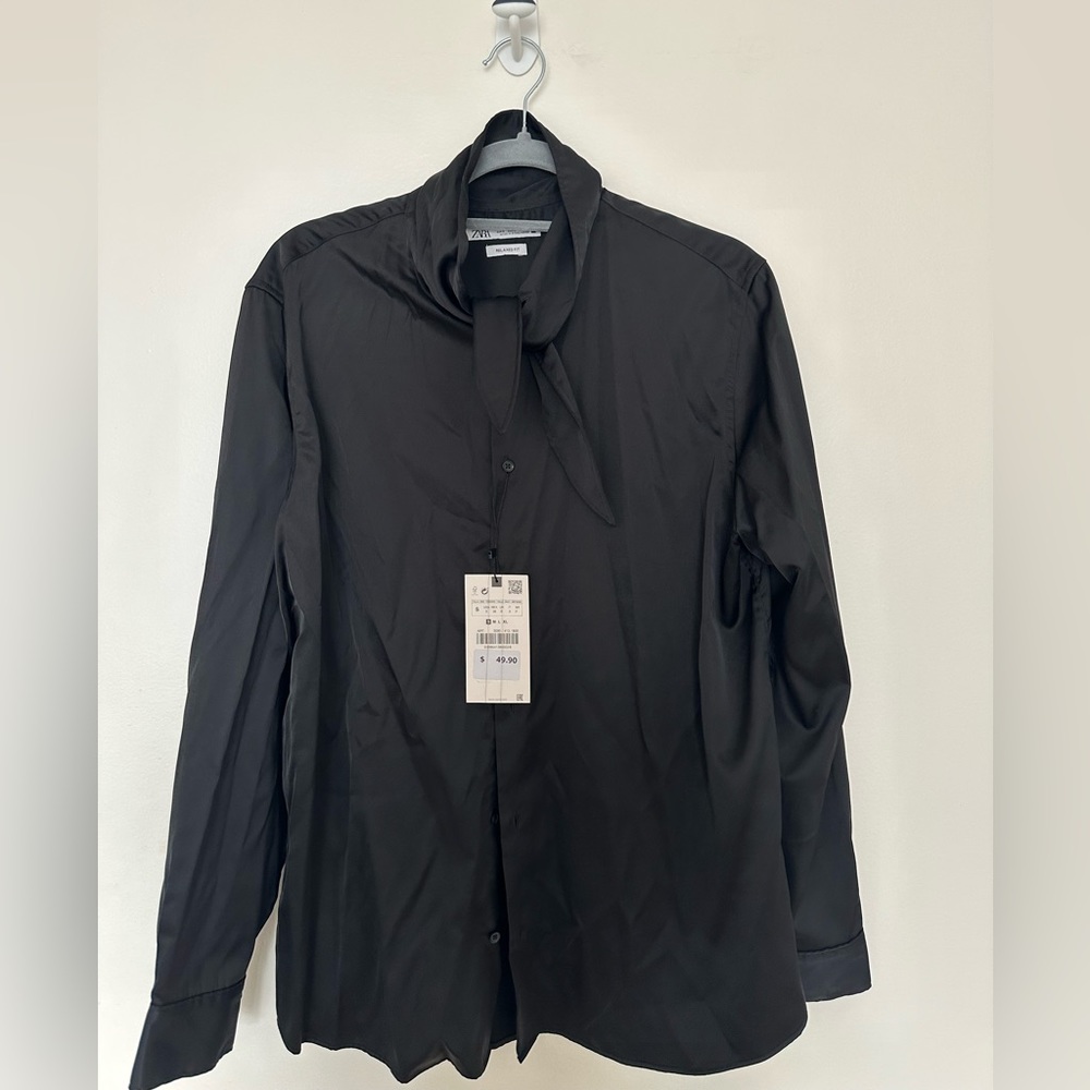 Button Up shirt with necktie